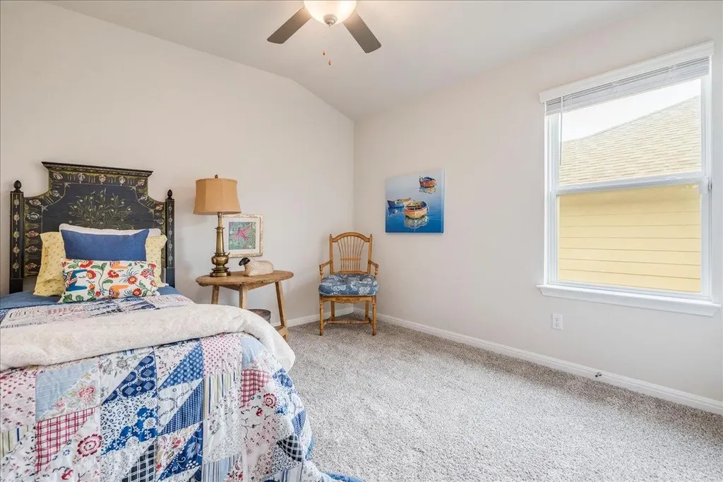 145 El Capitan Loop Dripping Springs TX 78620