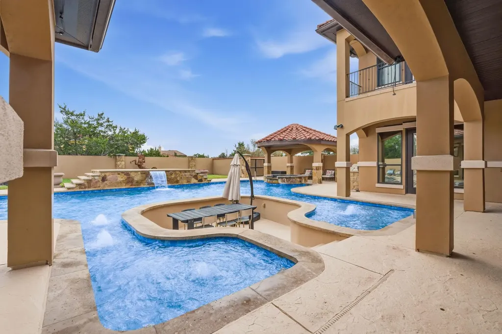 1028 Villa Hill Drive Leander TX 78641
