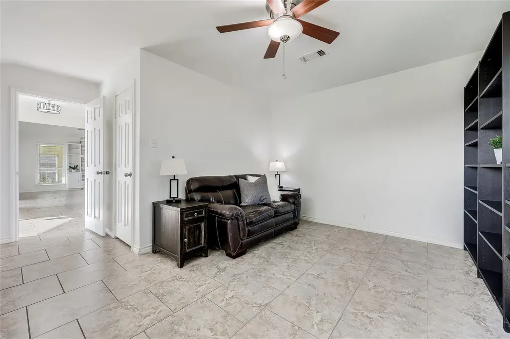 2802 Douglas Cove Lago Vista TX 78645