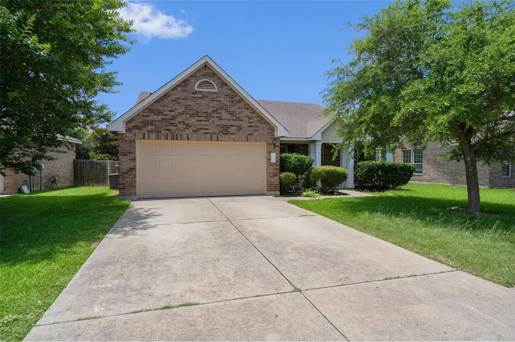 3924 Links Lane Round Rock TX 78664