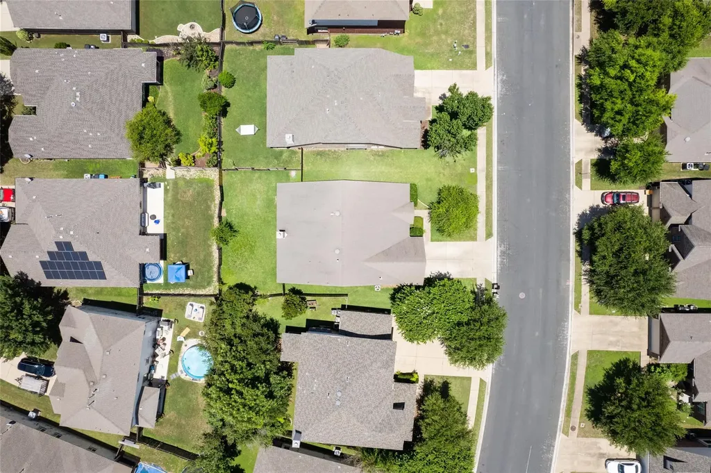 3924 Links Lane Round Rock TX 78664