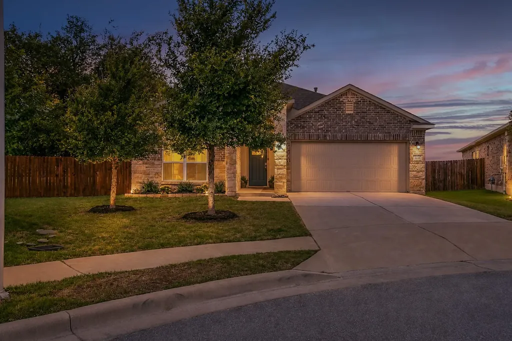 4404 Lobo Landing Lane Georgetown TX 78628