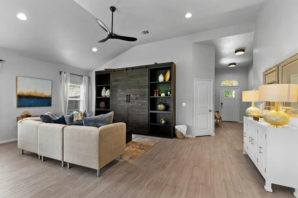 4404 Lobo Landing Lane Georgetown TX 78628