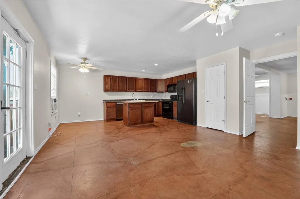 203 Oxbow Trail Marble Falls TX 78654