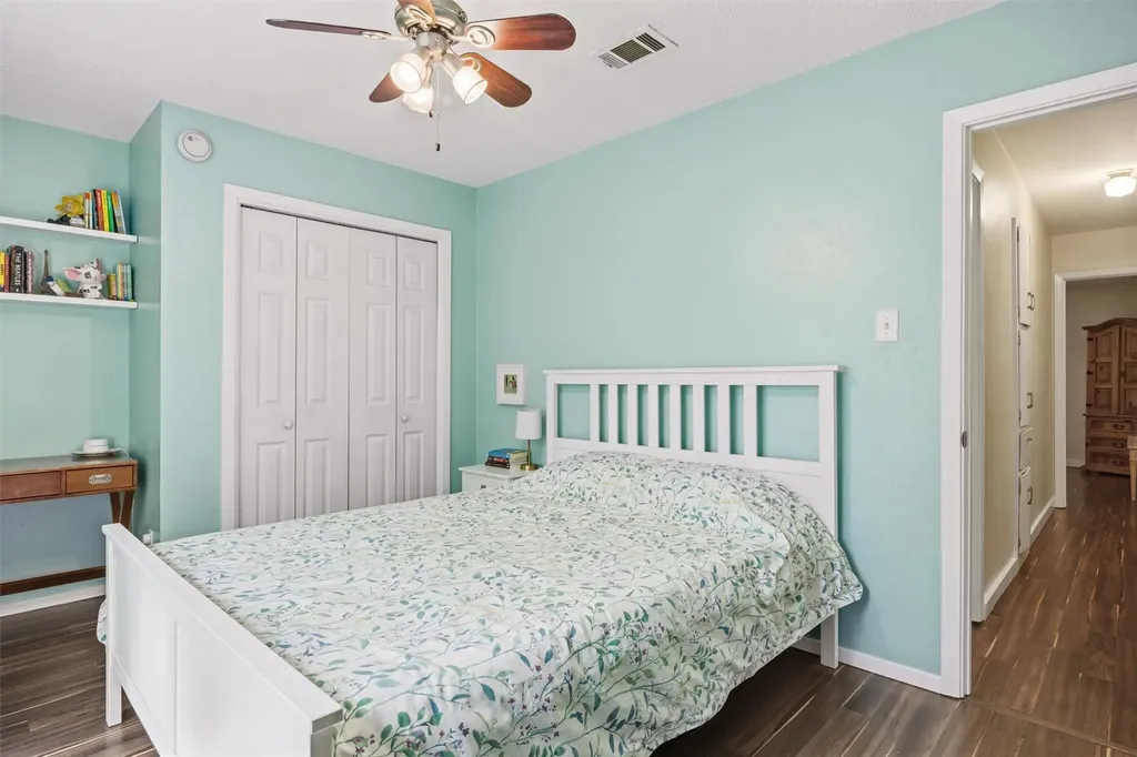 617 Blackberry Drive Austin TX 78745