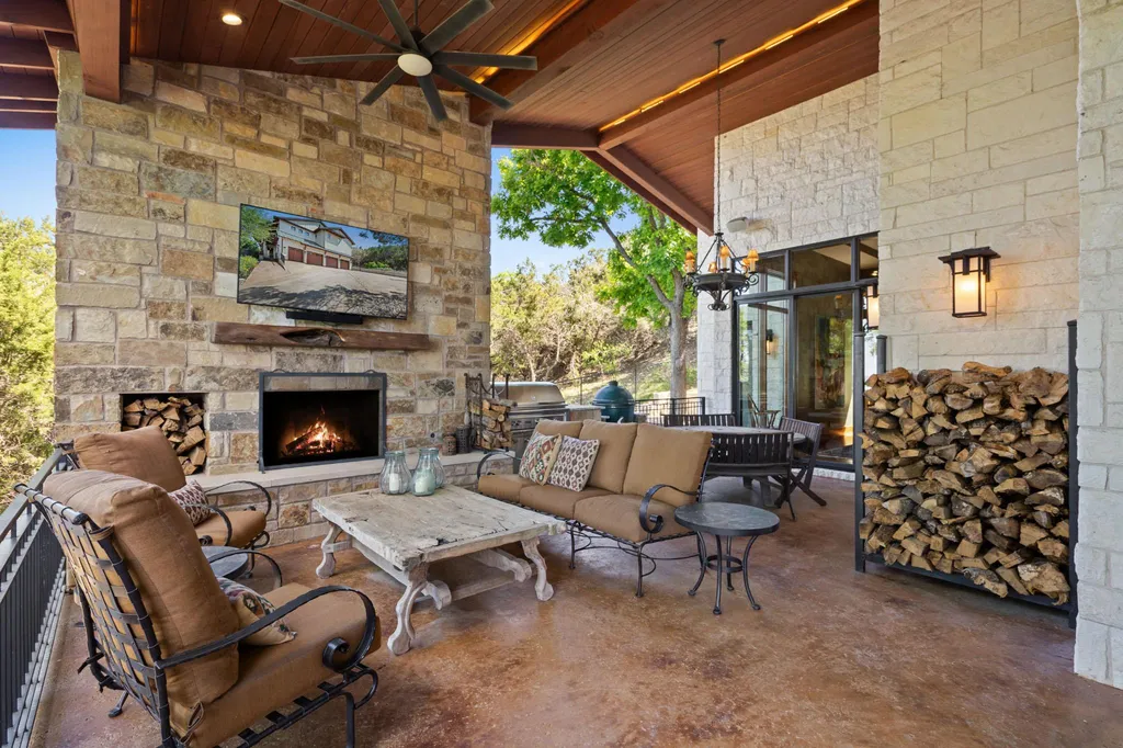 9200 Stallion Drive Austin TX 78733