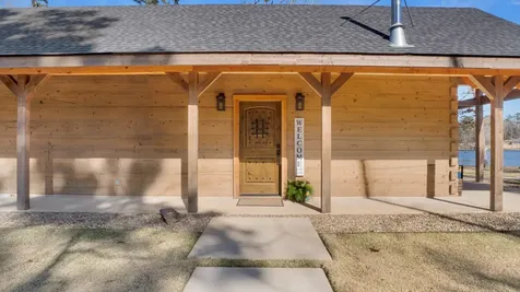 537 County Road 1596 Avinger TX 75630