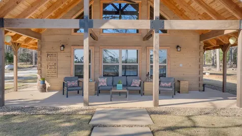 537 County Road 1596 Avinger TX 75630