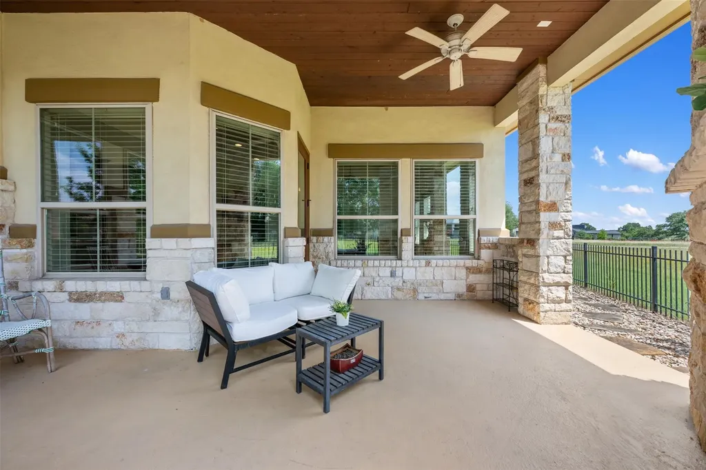 109 Limestone Drive Georgetown TX 78628