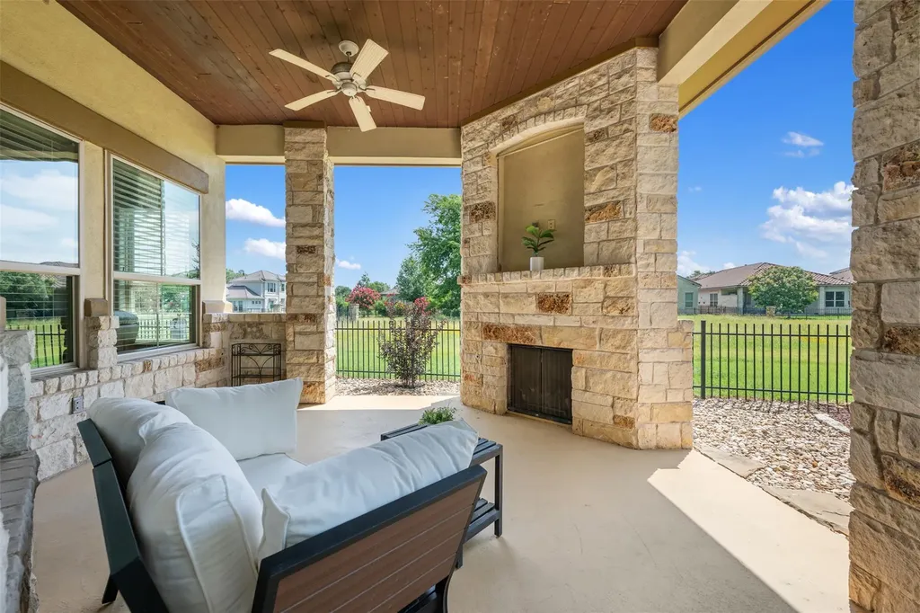 109 Limestone Drive Georgetown TX 78628