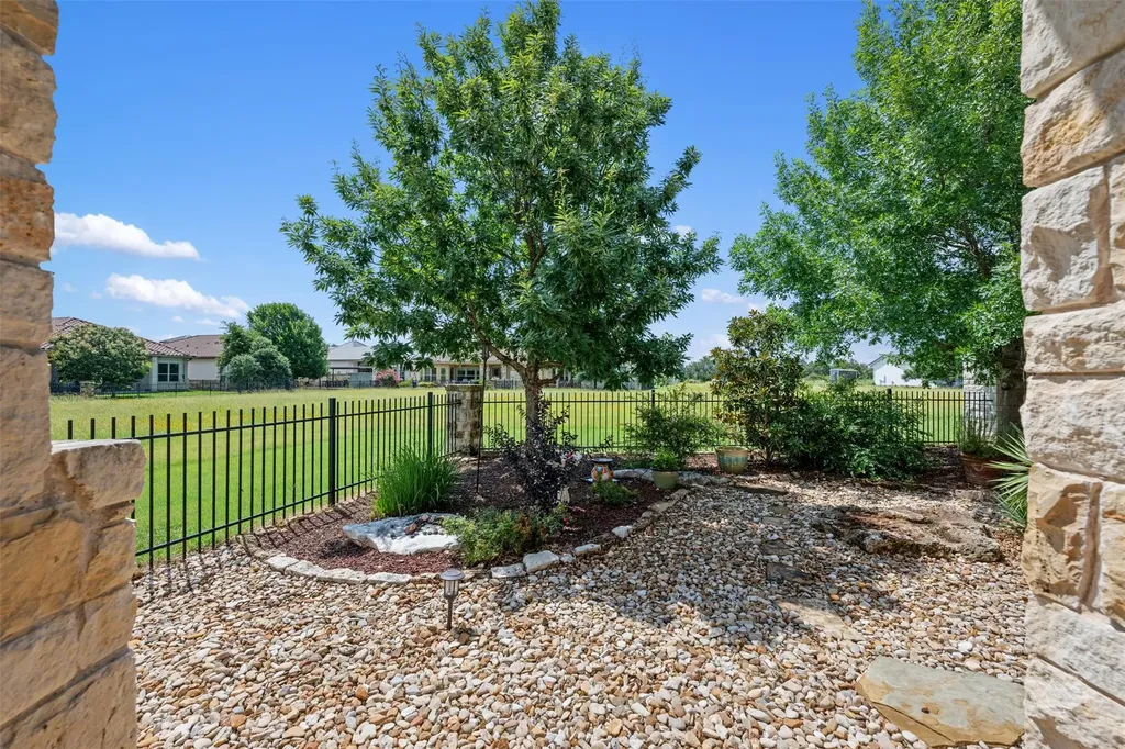 109 Limestone Drive Georgetown TX 78628