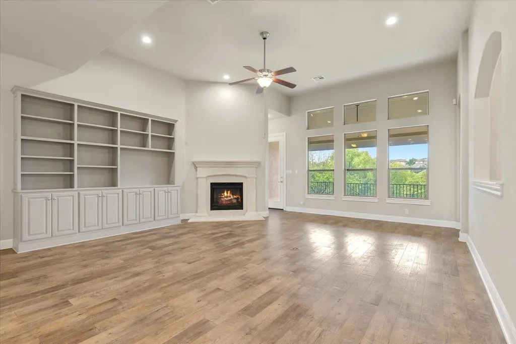 4705 Gallego Circle Austin TX 78738