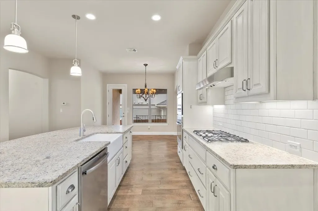 4705 Gallego Circle Austin TX 78738