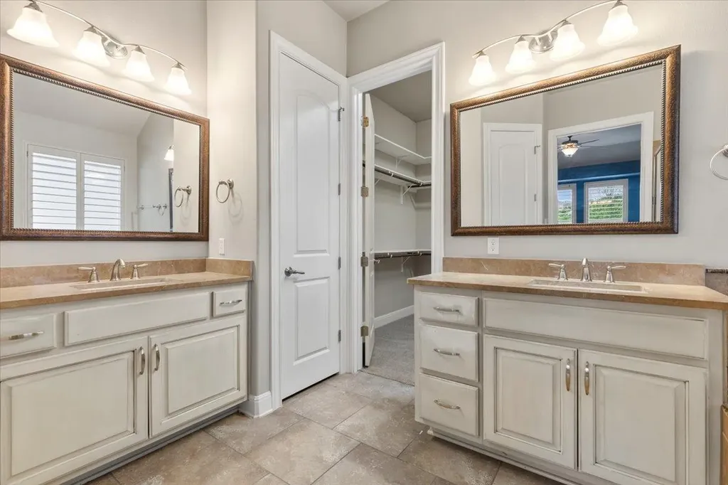 4705 Gallego Circle Austin TX 78738
