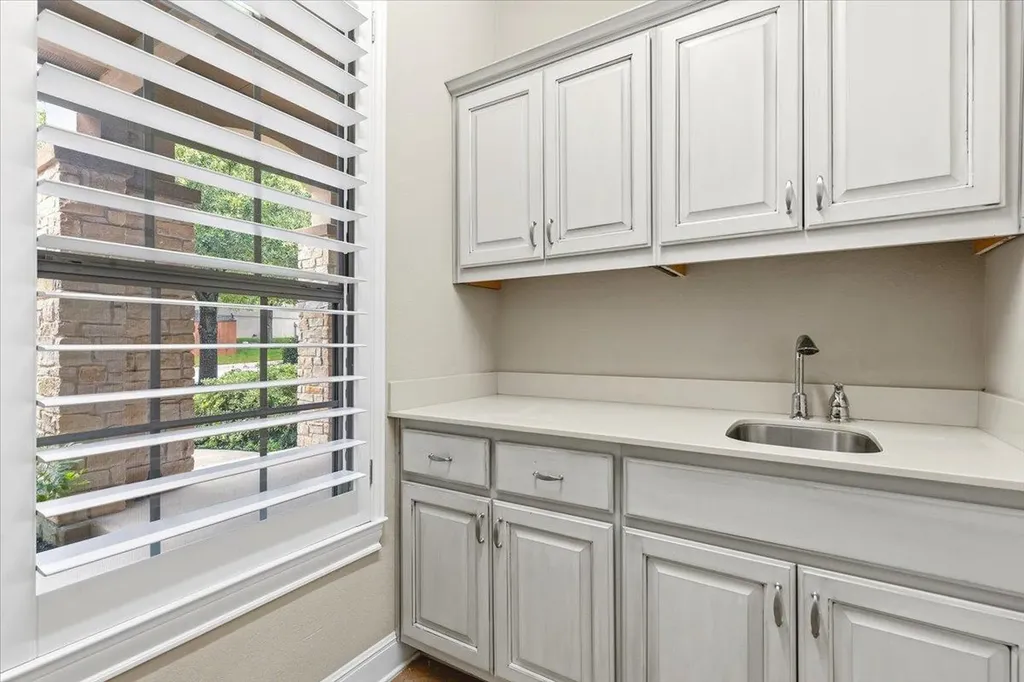 4705 Gallego Circle Austin TX 78738