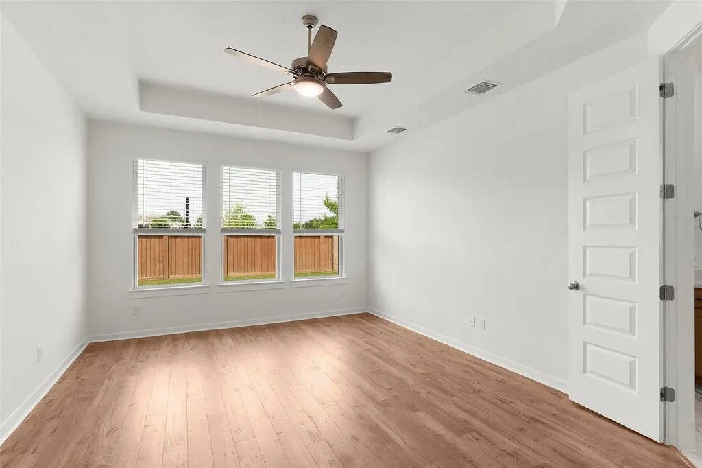 332 Ridgewell Loop Georgetown TX 78633