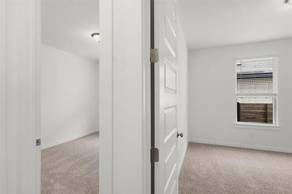 332 Ridgewell Loop Georgetown TX 78633
