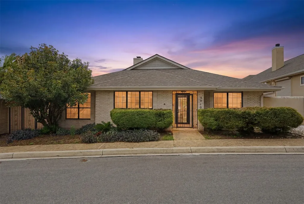 5910 Crescent Falls Windcrest TX 78239