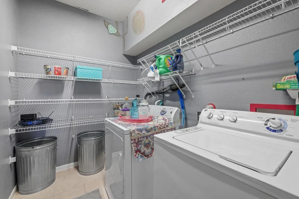 1114 Calistoga Drive Leander TX 78641