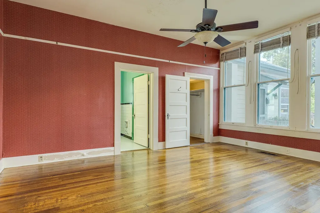 614 W 32nd Street Austin TX 78705