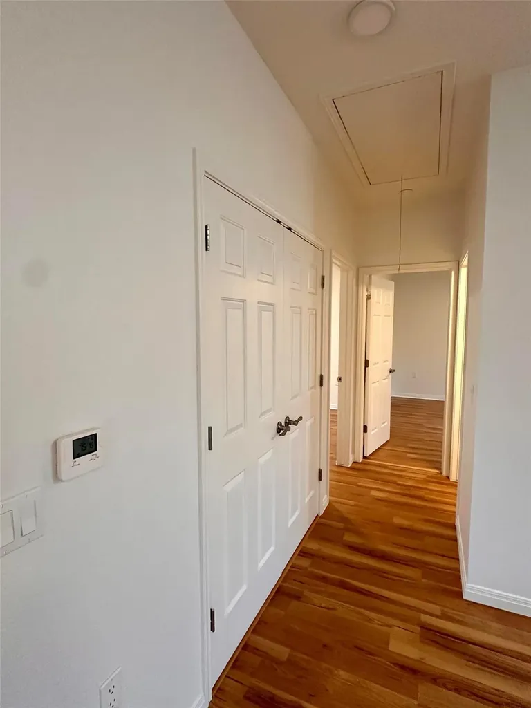 1122 Mansell Avenue Austin TX 78721