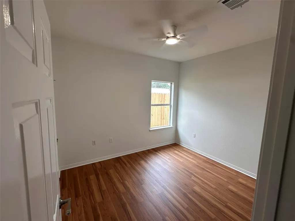 1122 Mansell Avenue Austin TX 78721