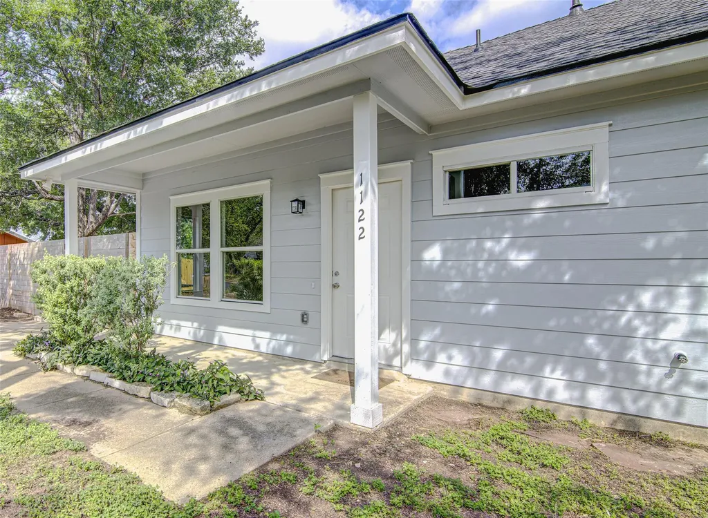 1122 Mansell Avenue Austin TX 78721