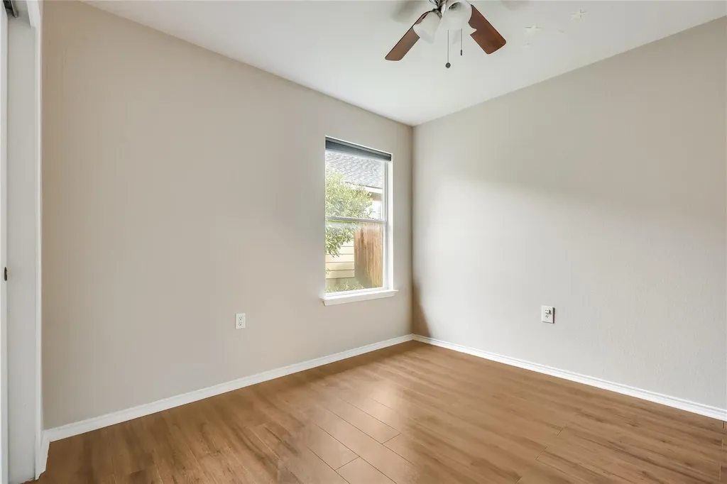 9005 Elfen Cove Austin TX 78724