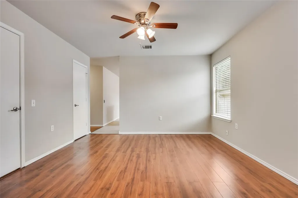 9005 Elfen Cove Austin TX 78724