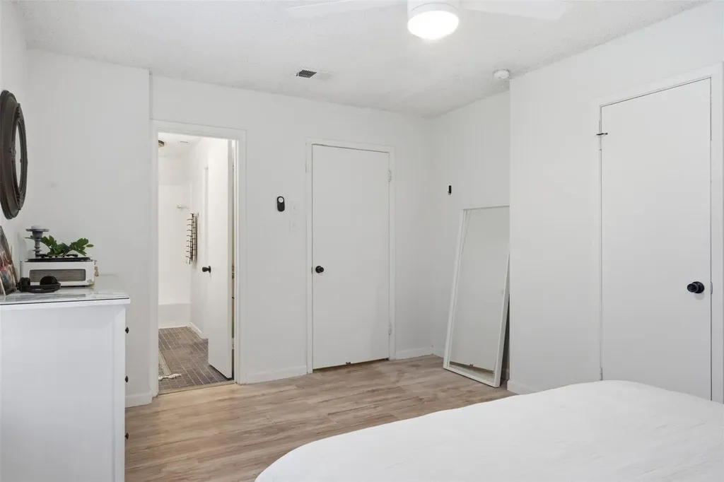 739 E Oltorf Street Austin TX 78704
