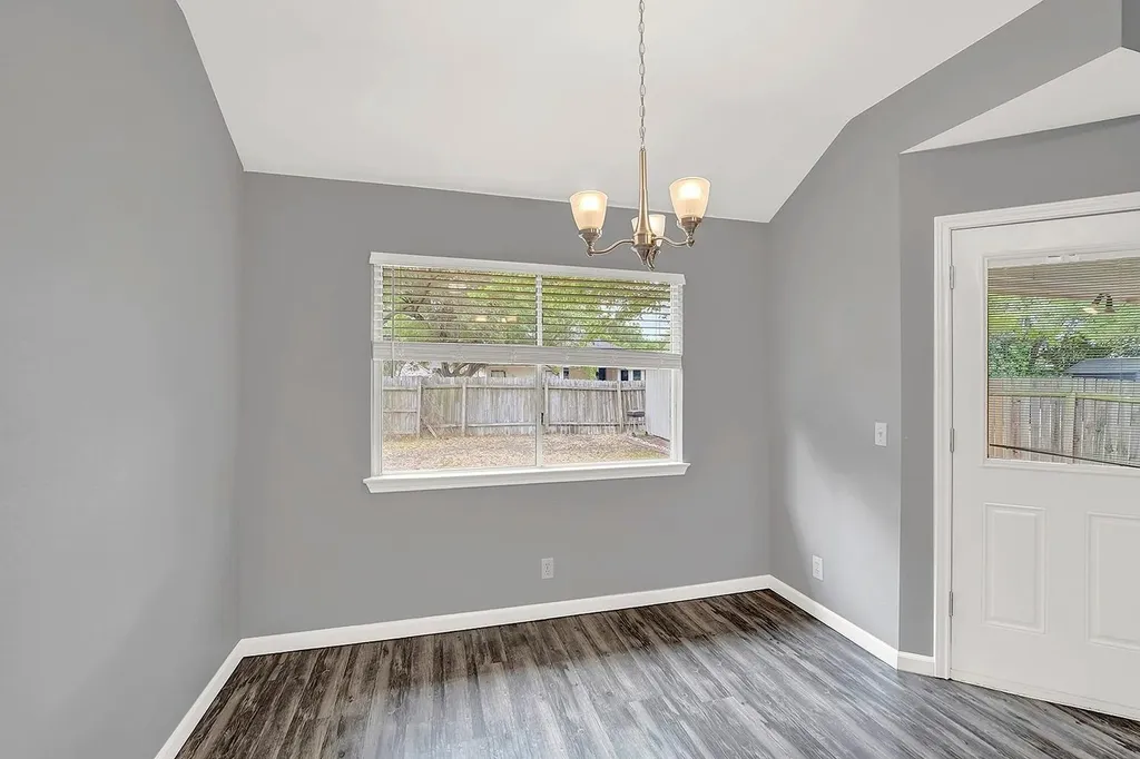 140 Riley Cove Kyle TX 78640