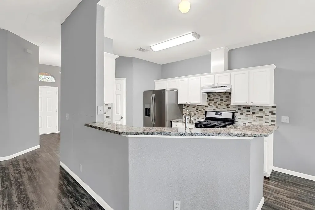 140 Riley Cove Kyle TX 78640