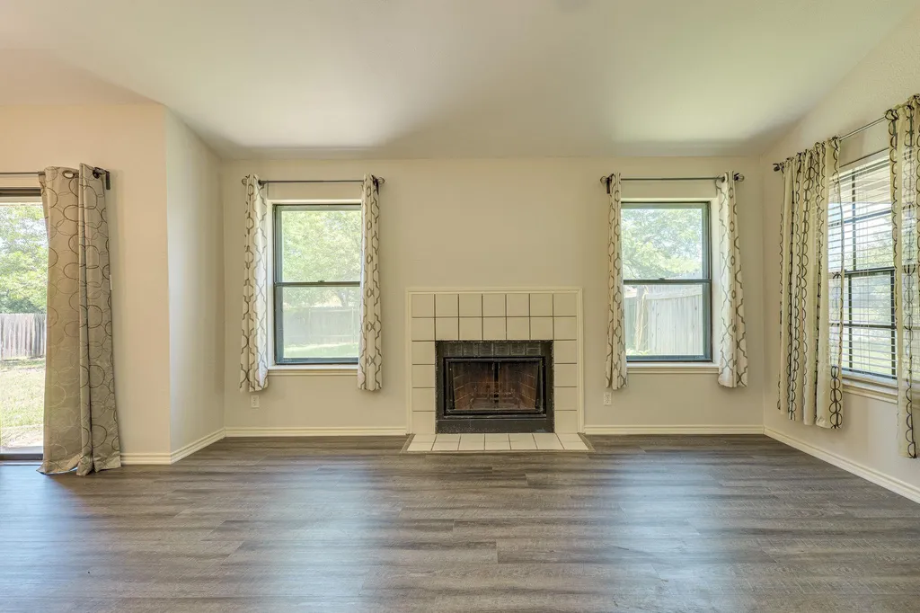 1506 Ashwood Court Round Rock TX 78664
