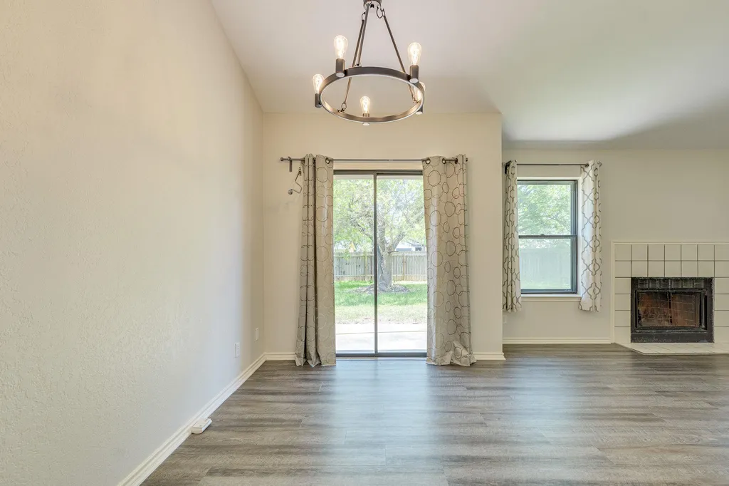 1506 Ashwood Court Round Rock TX 78664
