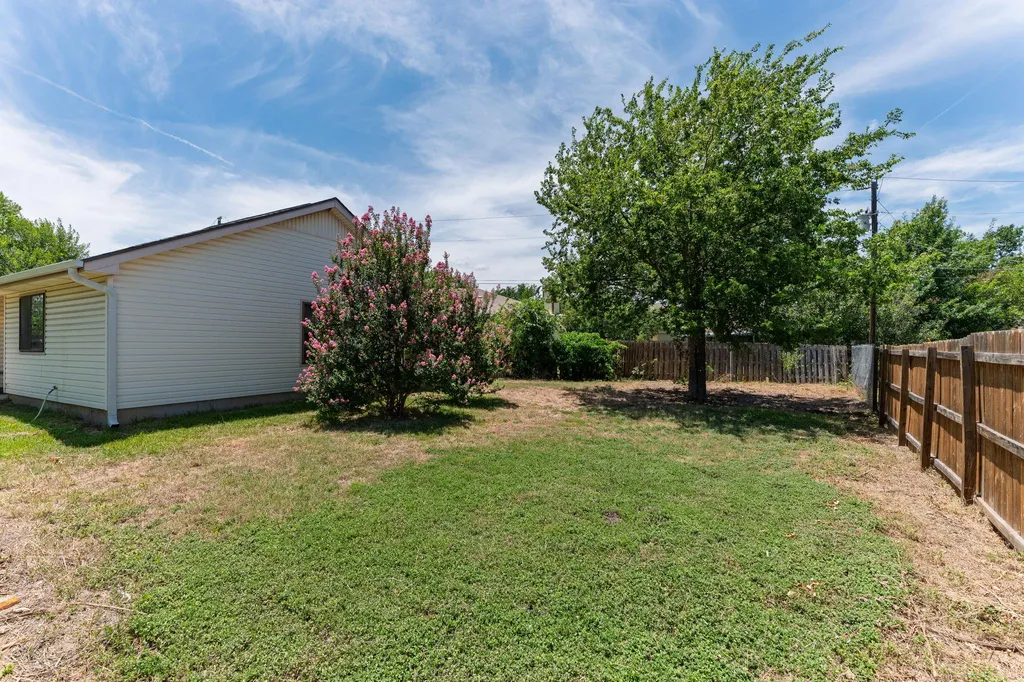 1506 Ashwood Court Round Rock TX 78664