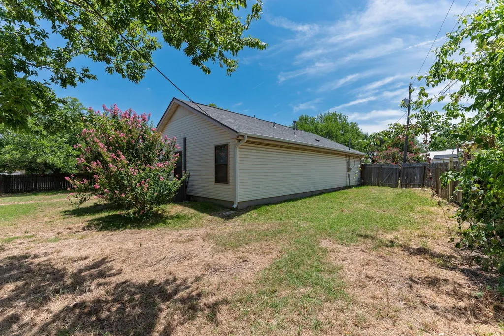 1506 Ashwood Court Round Rock TX 78664