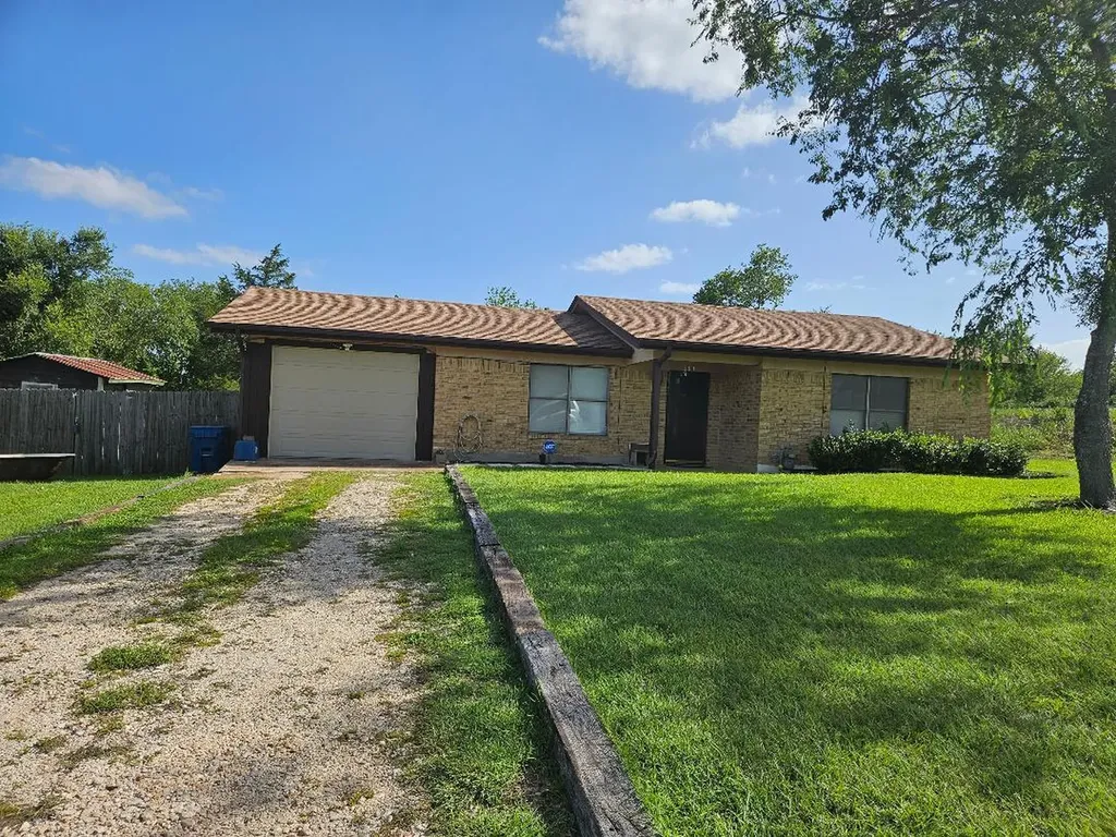 101 Brown Street Elgin TX 78621