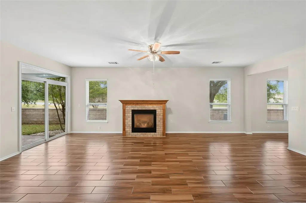 104 Honey Creek Trail Georgetown TX 78633