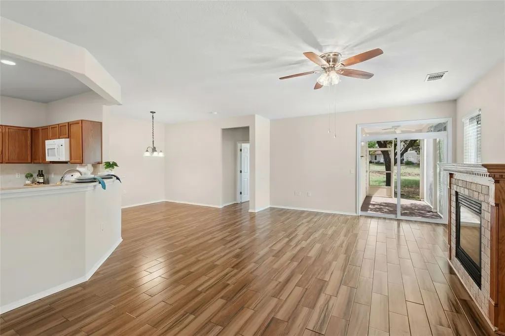 104 Honey Creek Trail Georgetown TX 78633