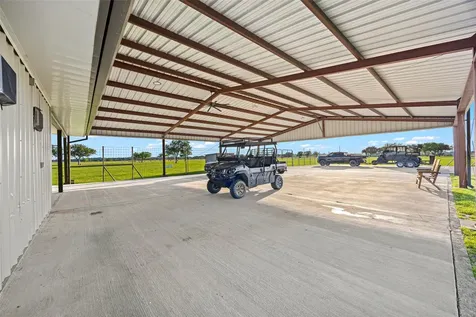 5523 Ehrman Lake Lane Wallis TX 77485