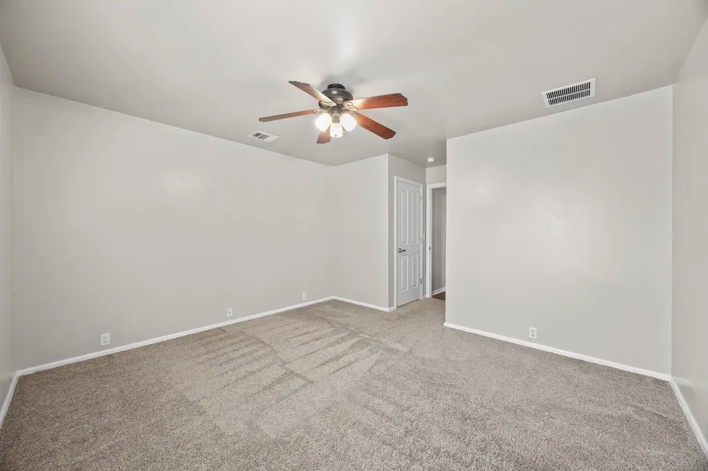 785 Kingfisher Lane Leander TX 78641