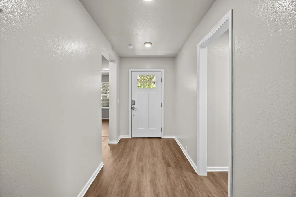 785 Kingfisher Lane Leander TX 78641