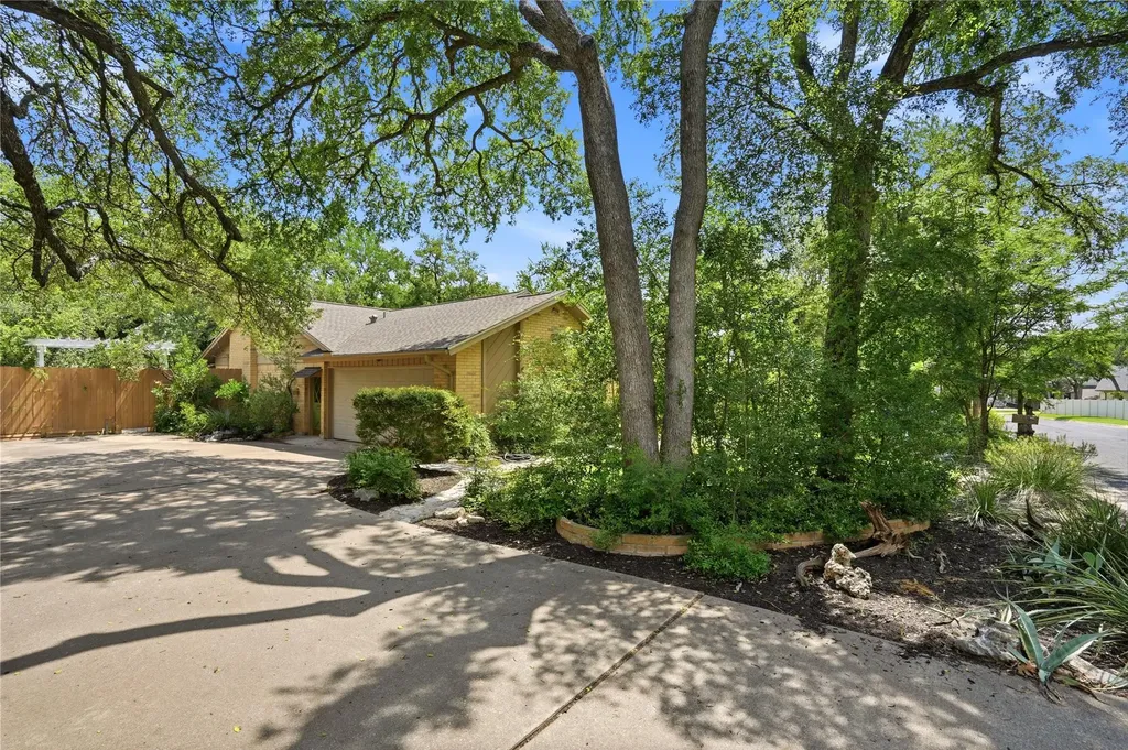 9900 Richelieu Road Austin TX 78750