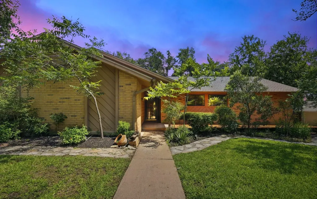 9900 Richelieu Road Austin TX 78750