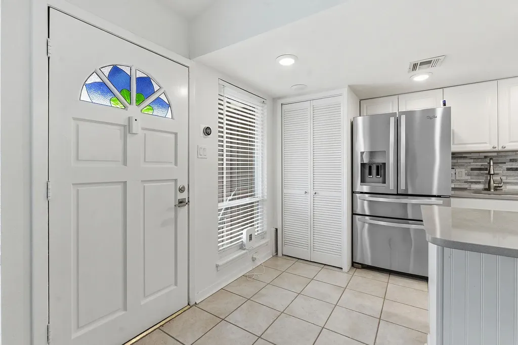 5601 Woodrow Avenue Austin TX 78748