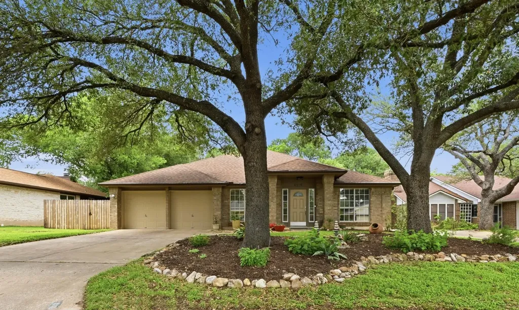4110 Paseo Drive Austin TX 78739