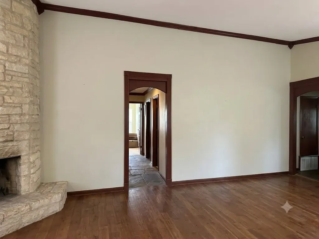 2005 Elysian Fields Austin TX 78727
