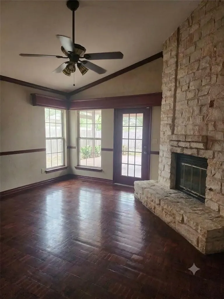 2005 Elysian Fields Austin TX 78727