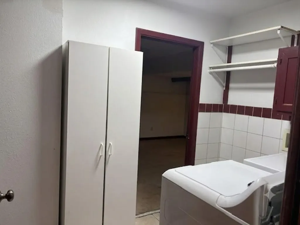 2005 Elysian Fields Austin TX 78727