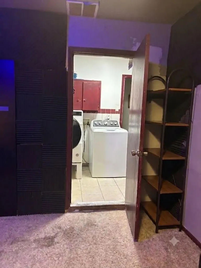 2005 Elysian Fields Austin TX 78727